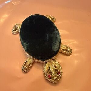 VTG Gold & Green Turtle Pin Cushion